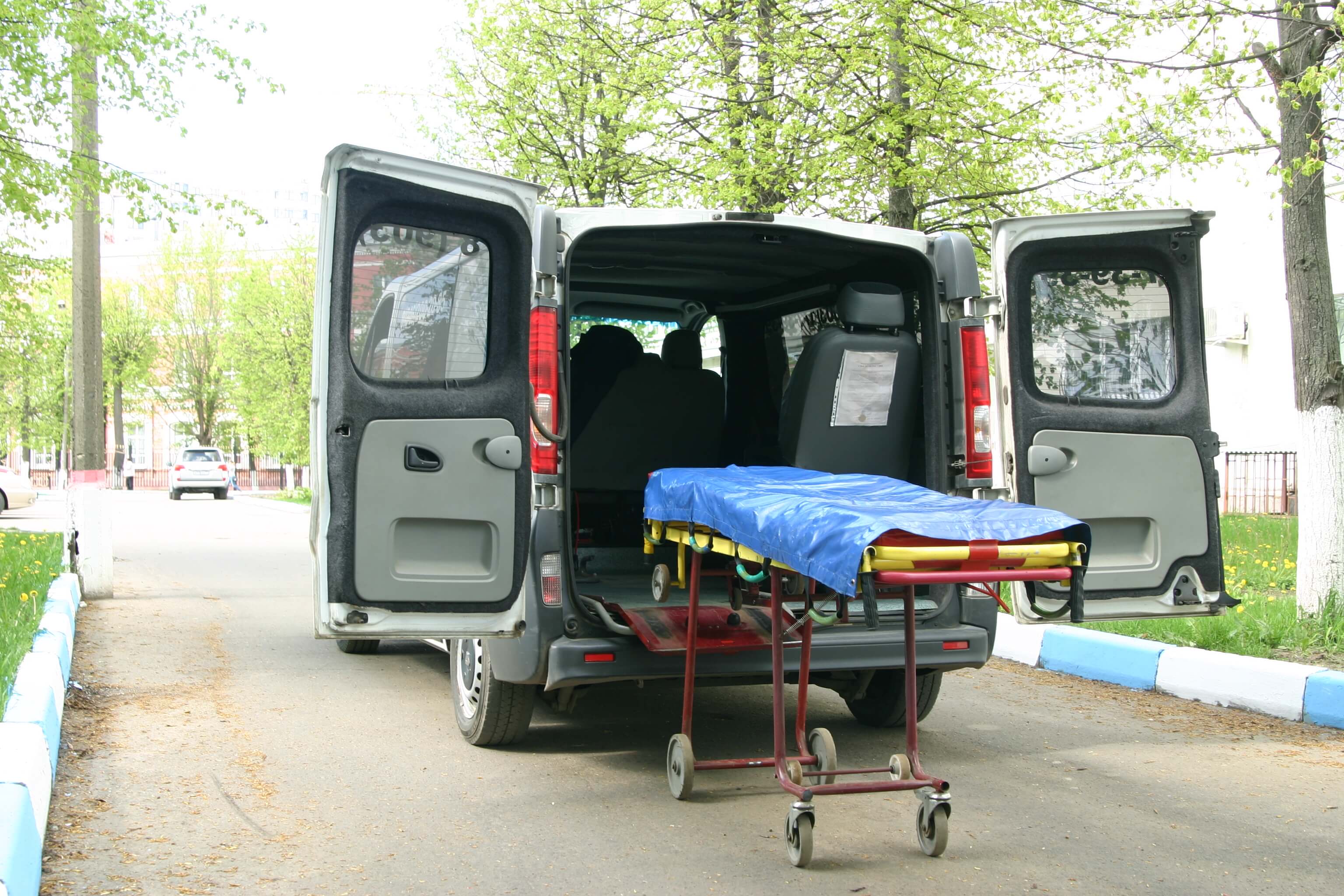 Перевозка больных между городами Молдовы